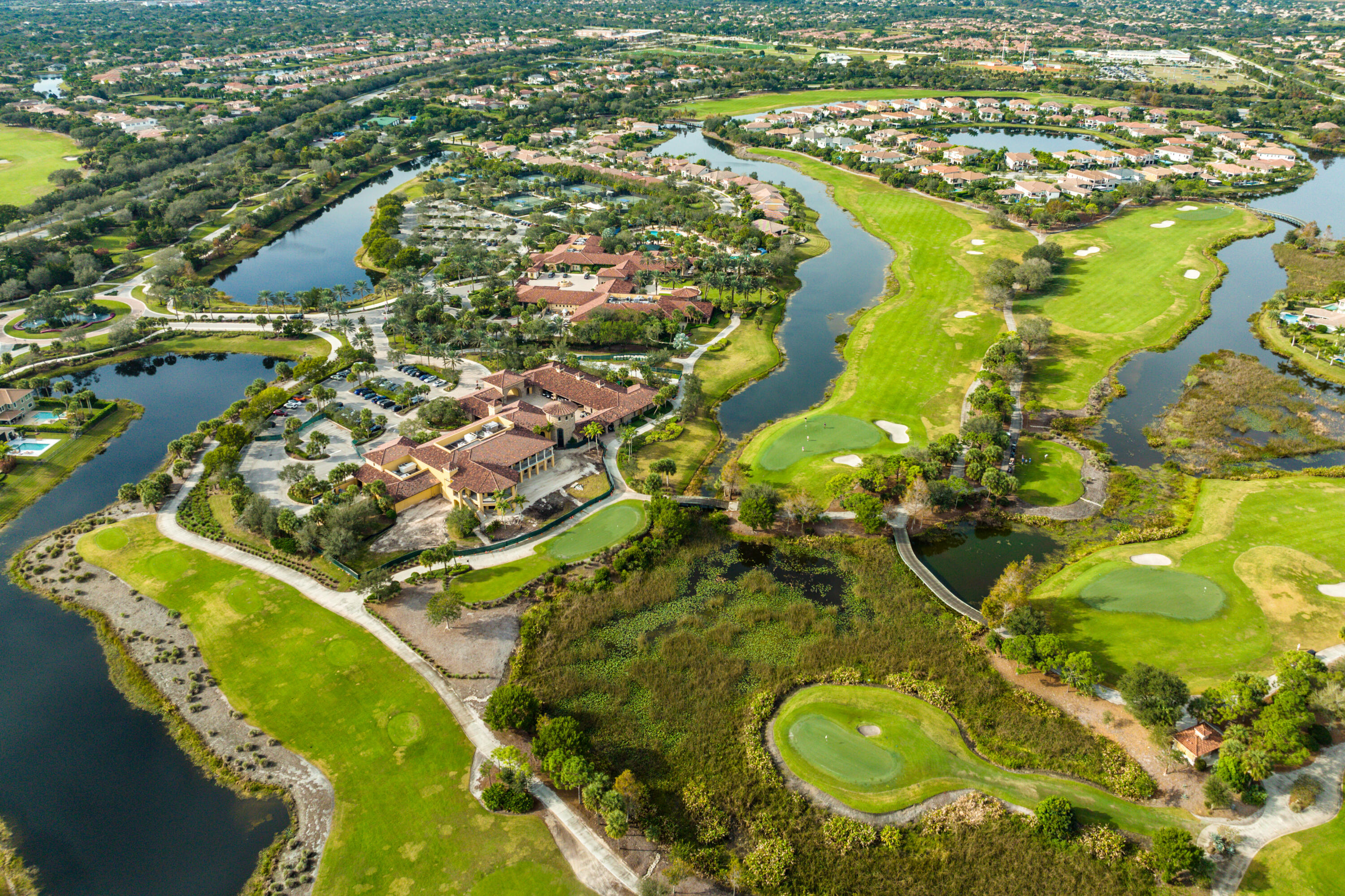 PARKLAND GOLF & COUNTRY CLUB - Residential
