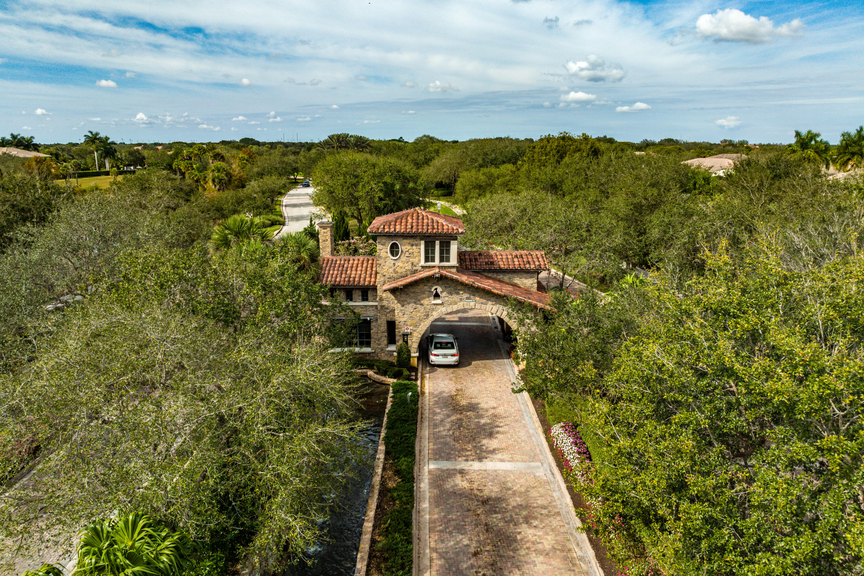 PARKLAND GOLF & COUNTRY CLUB - Residential