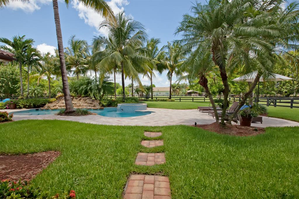 Horseshoe Acres - Residential