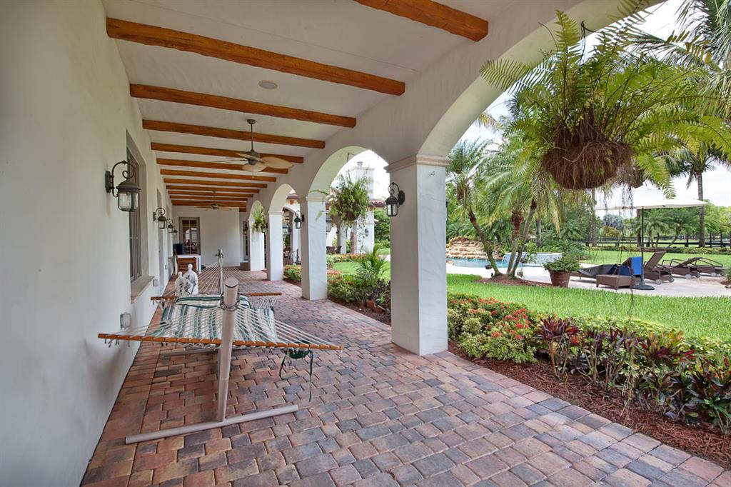 Horseshoe Acres - Residential