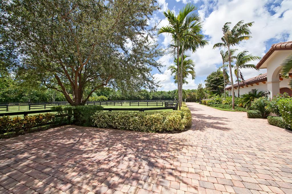 Horseshoe Acres - Residential