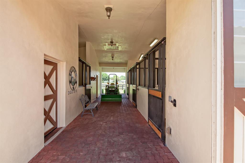 Horseshoe Acres - Residential