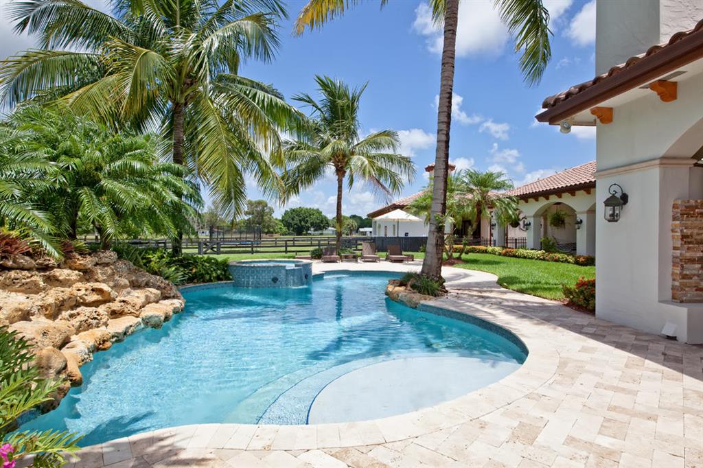 Horseshoe Acres - Residential