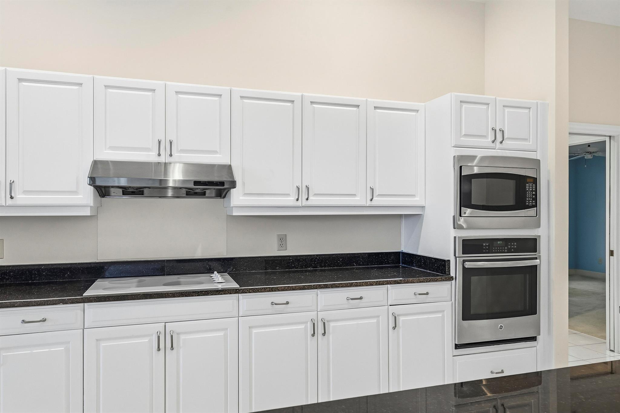 MARINER SANDS - Residential