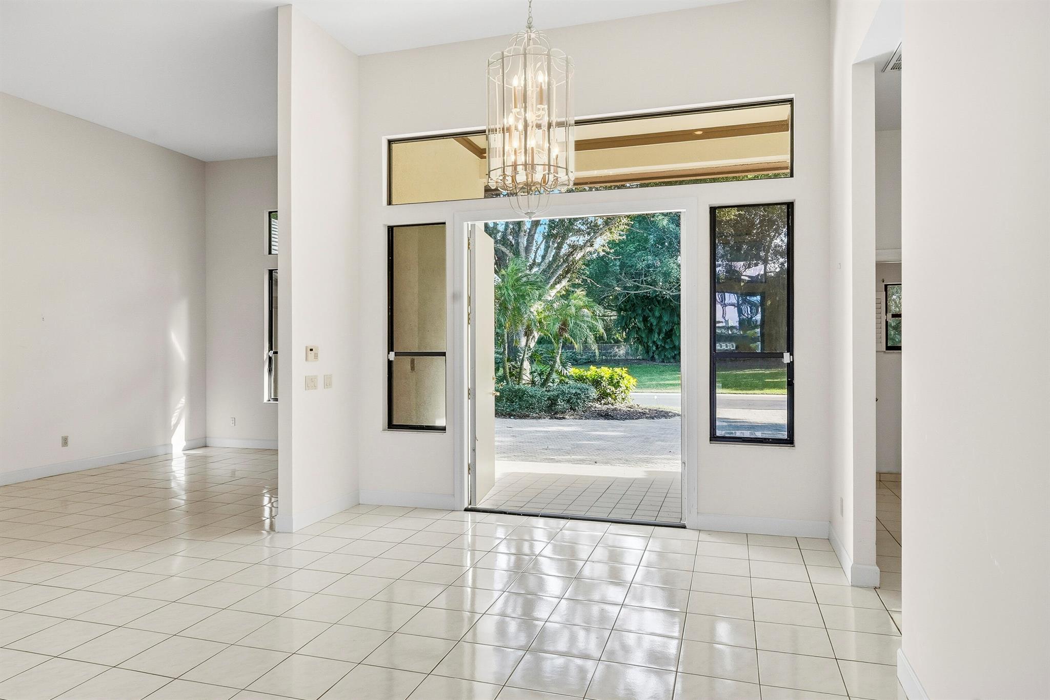 MARINER SANDS - Residential