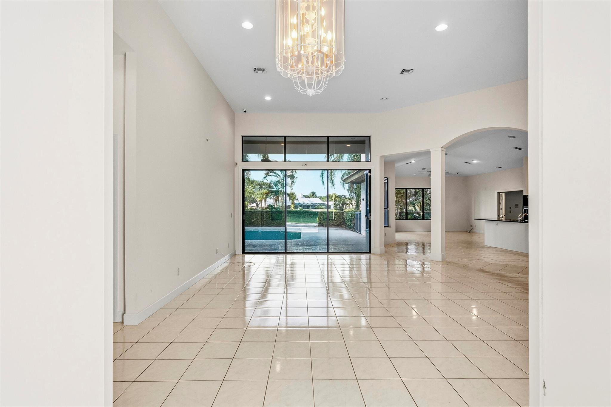 MARINER SANDS - Residential