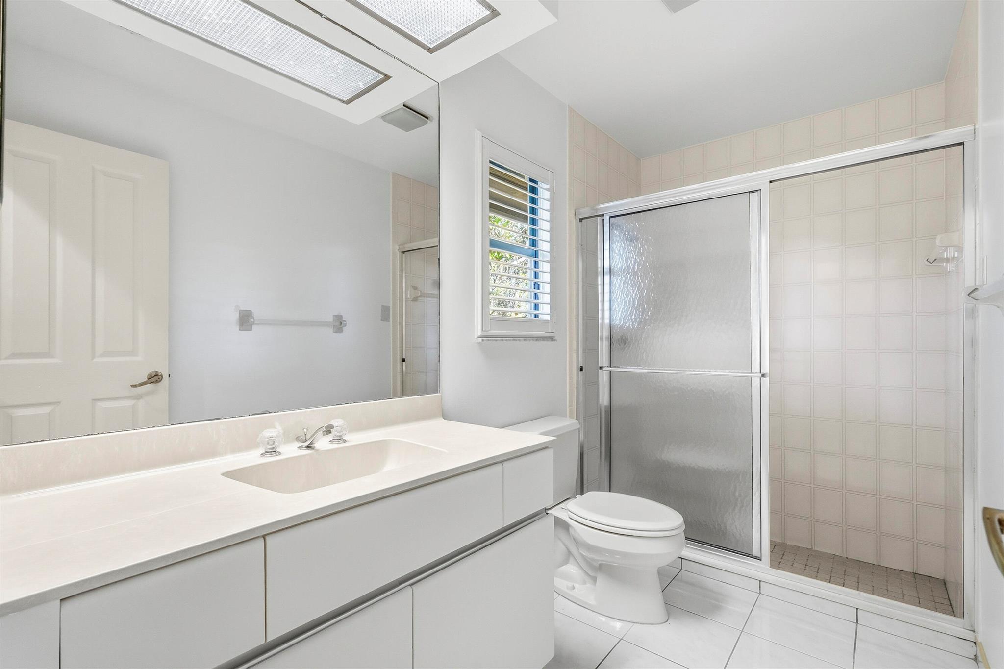 MARINER SANDS - Residential