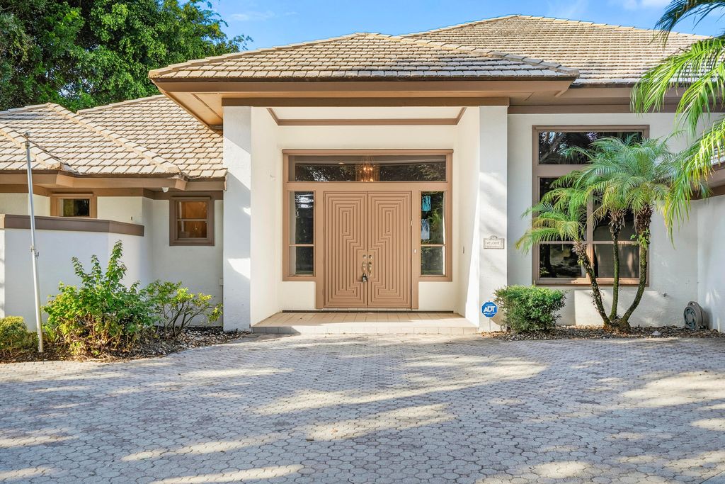 Photo of 6469 SE Baltusrol Terrace, Stuart, FL 34997 (MLS # R11139492)