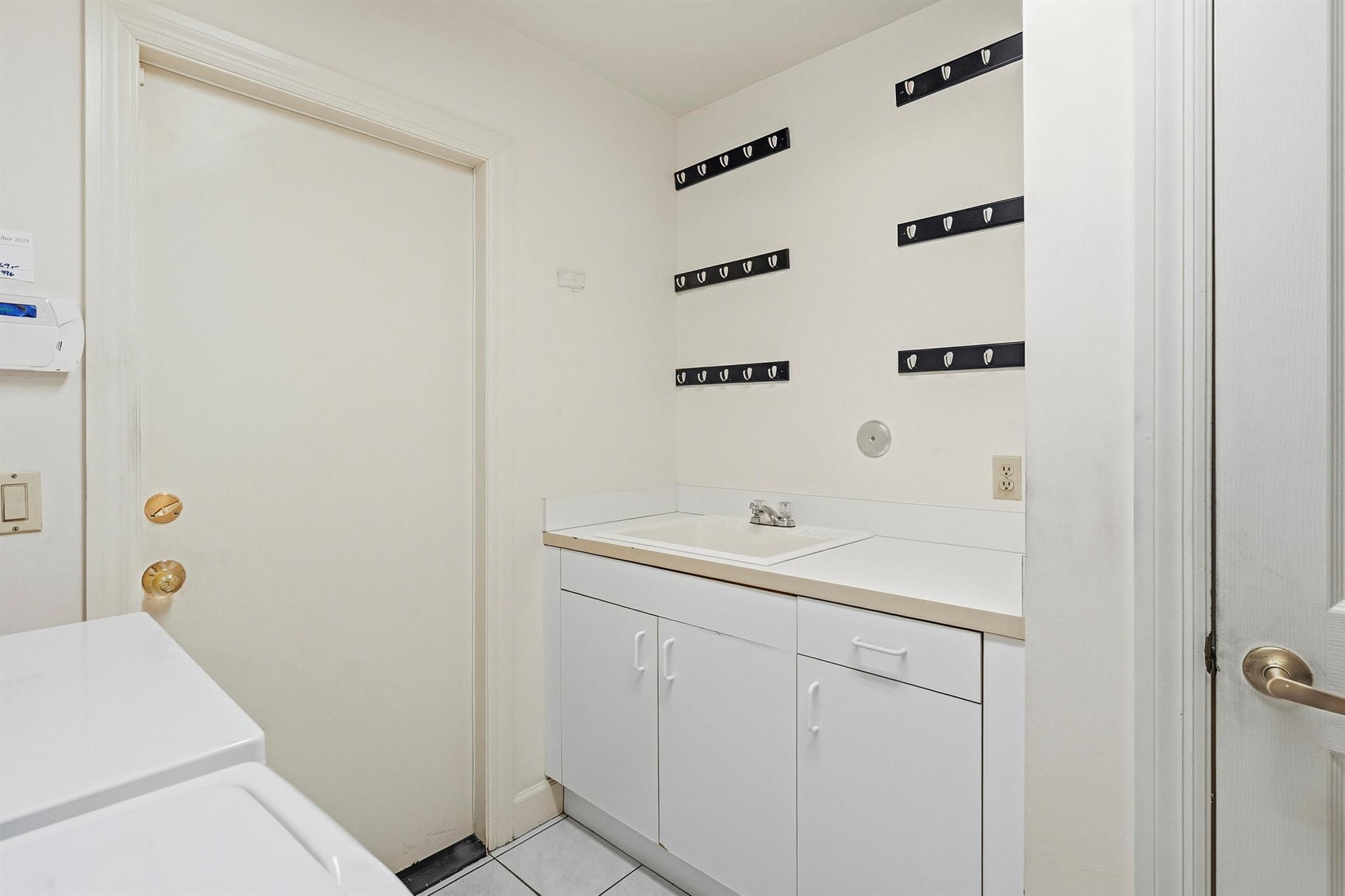 MARINER SANDS - Residential