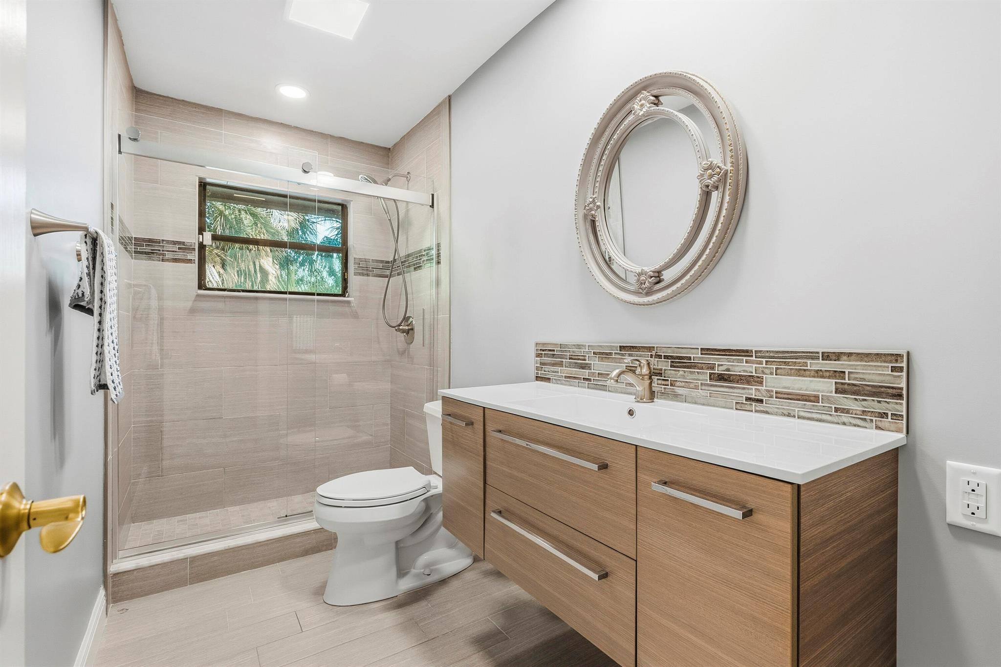 MARINER SANDS - Residential