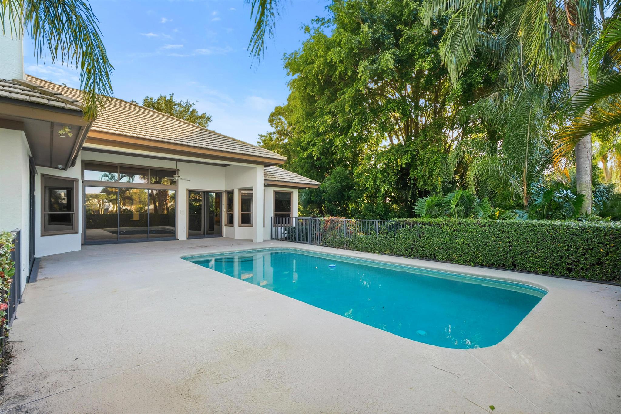 MARINER SANDS - Residential