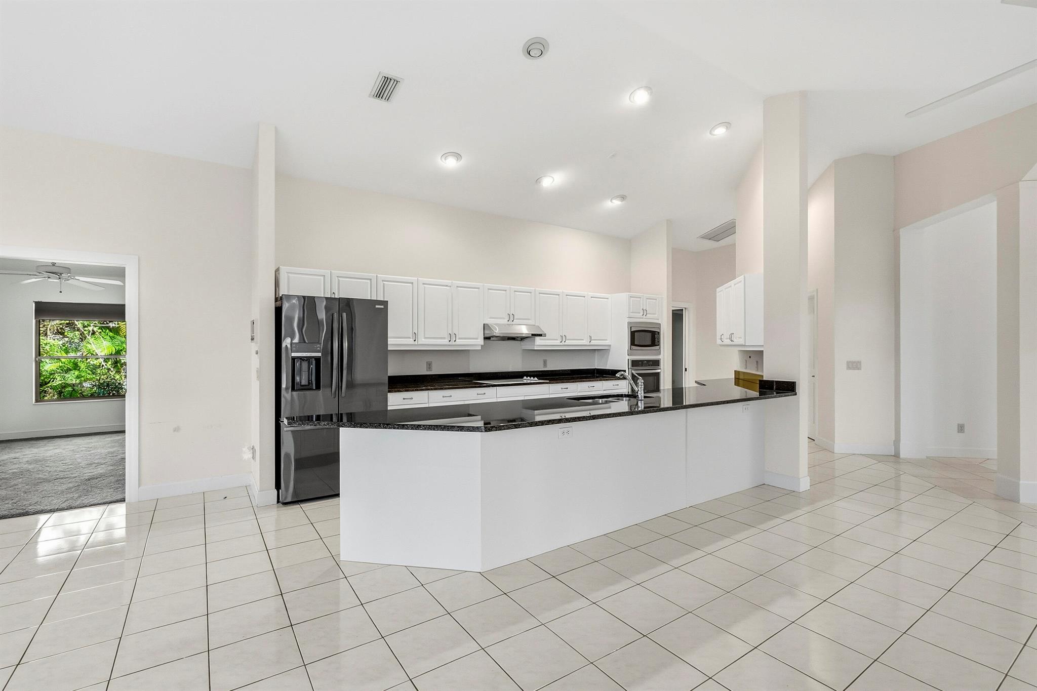 MARINER SANDS - Residential