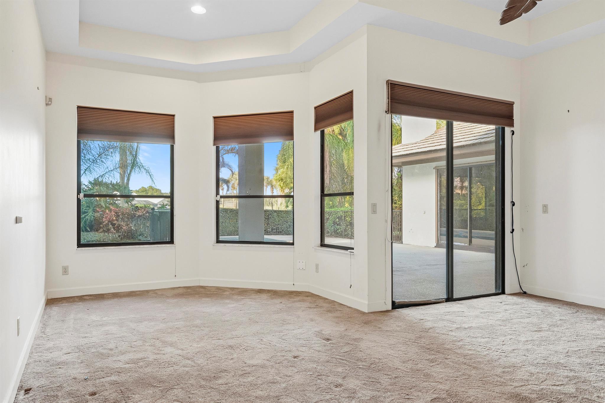 MARINER SANDS - Residential