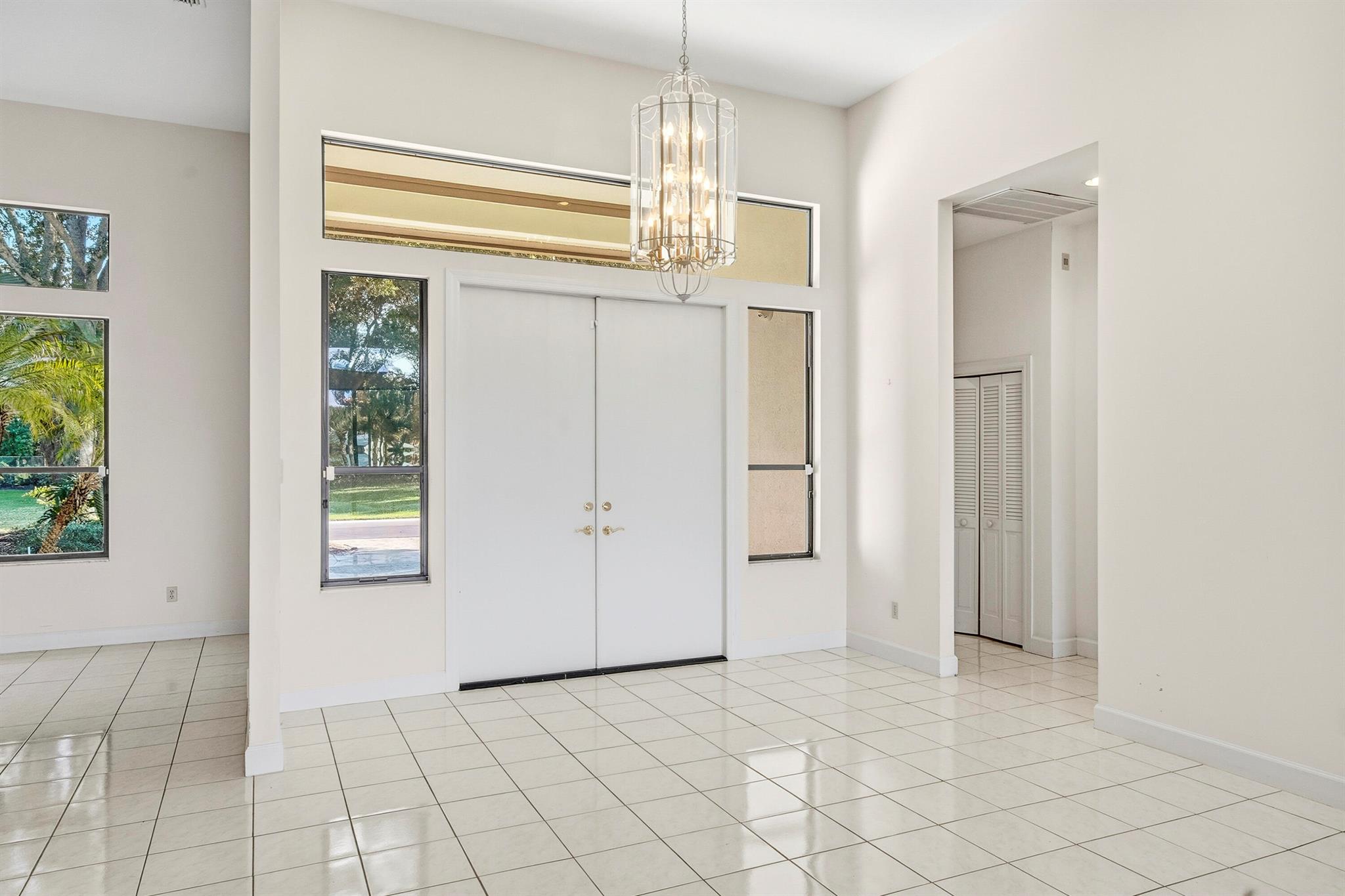 MARINER SANDS - Residential