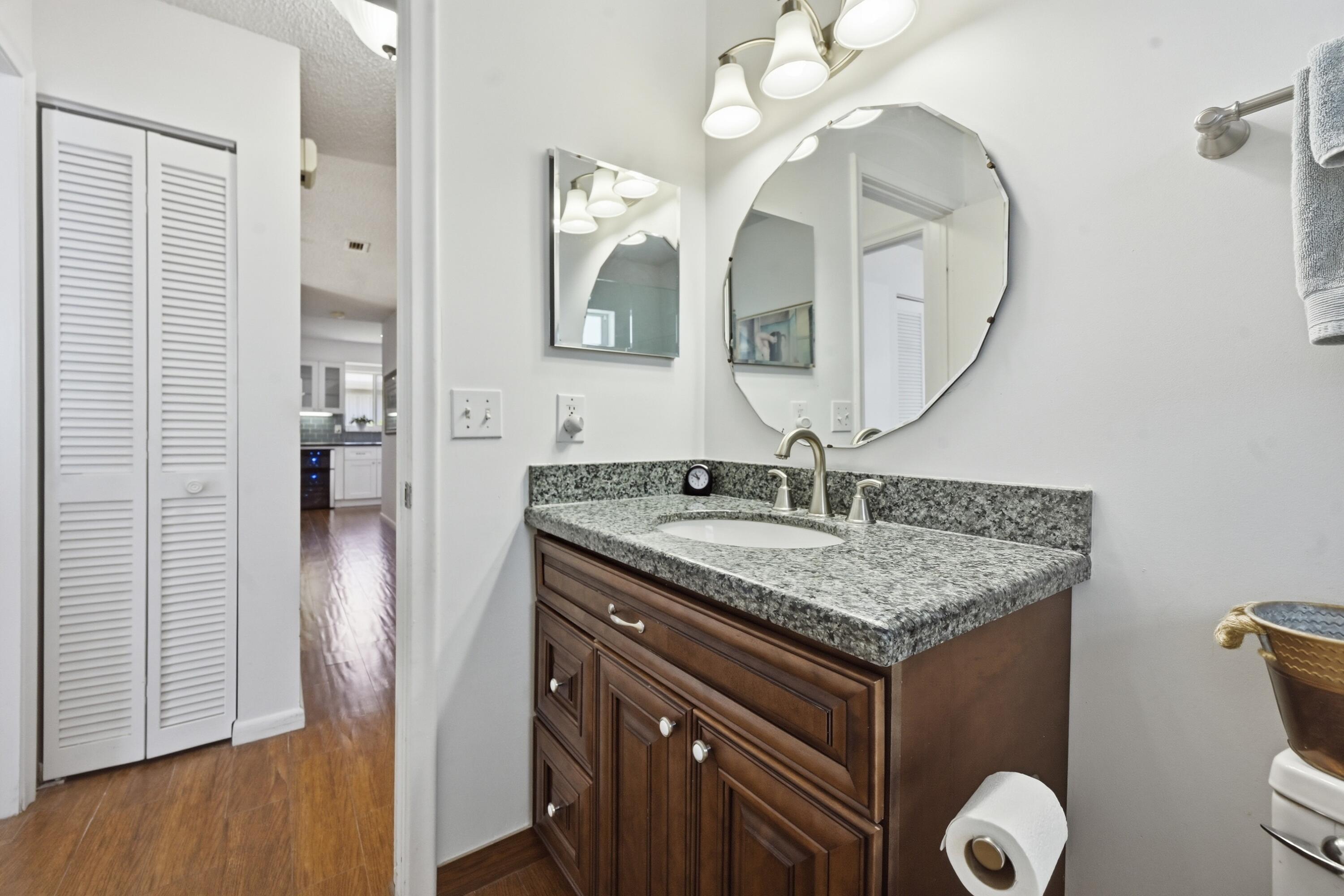 Lincolnwood Village - Residential
