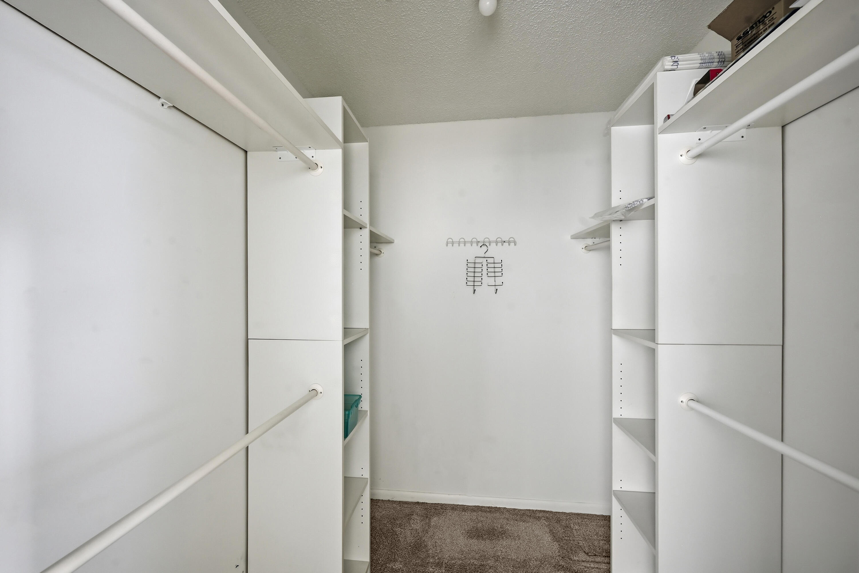 Lincolnwood Village - Residential