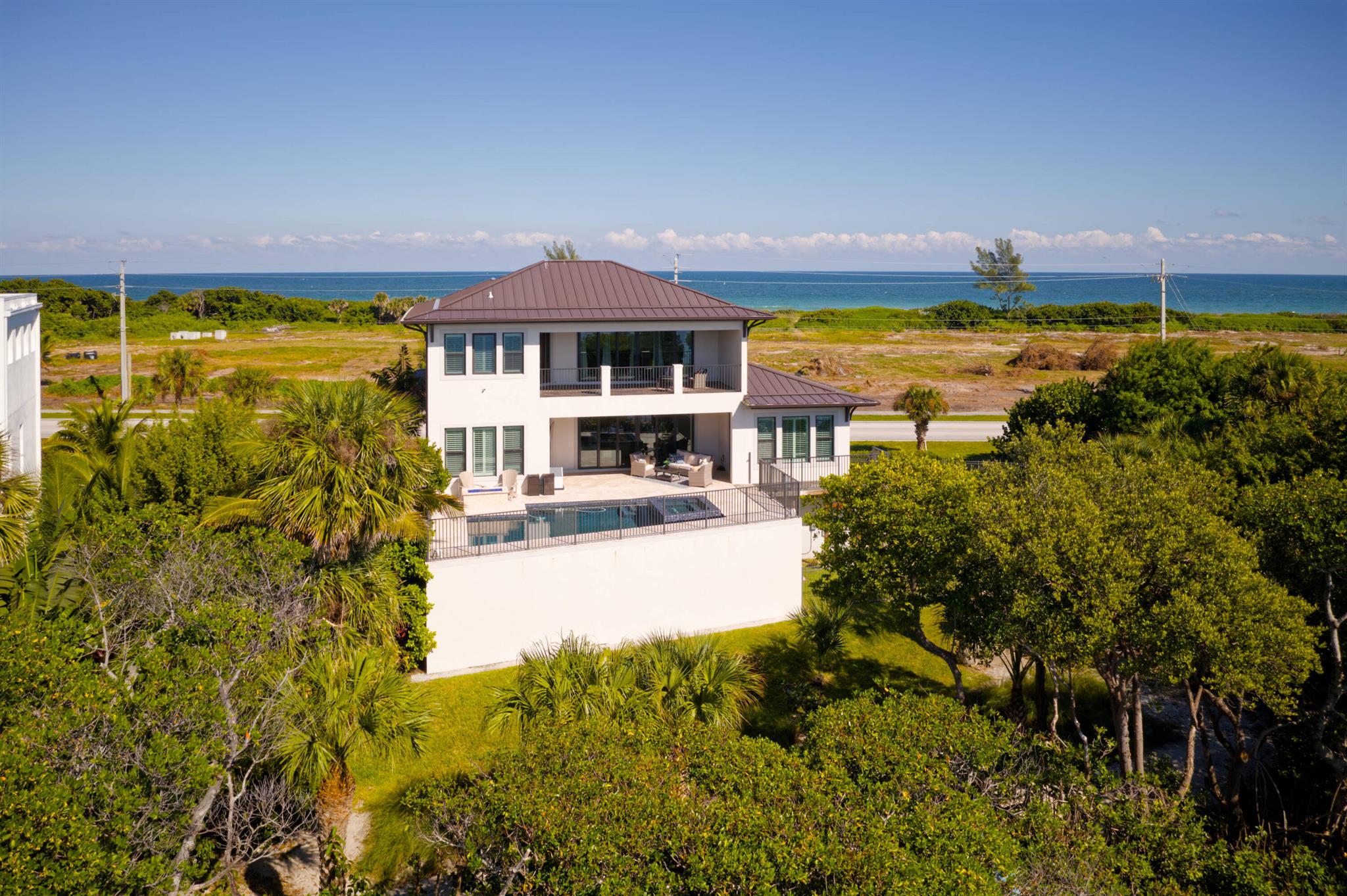 Pelican Pointe West - Residential