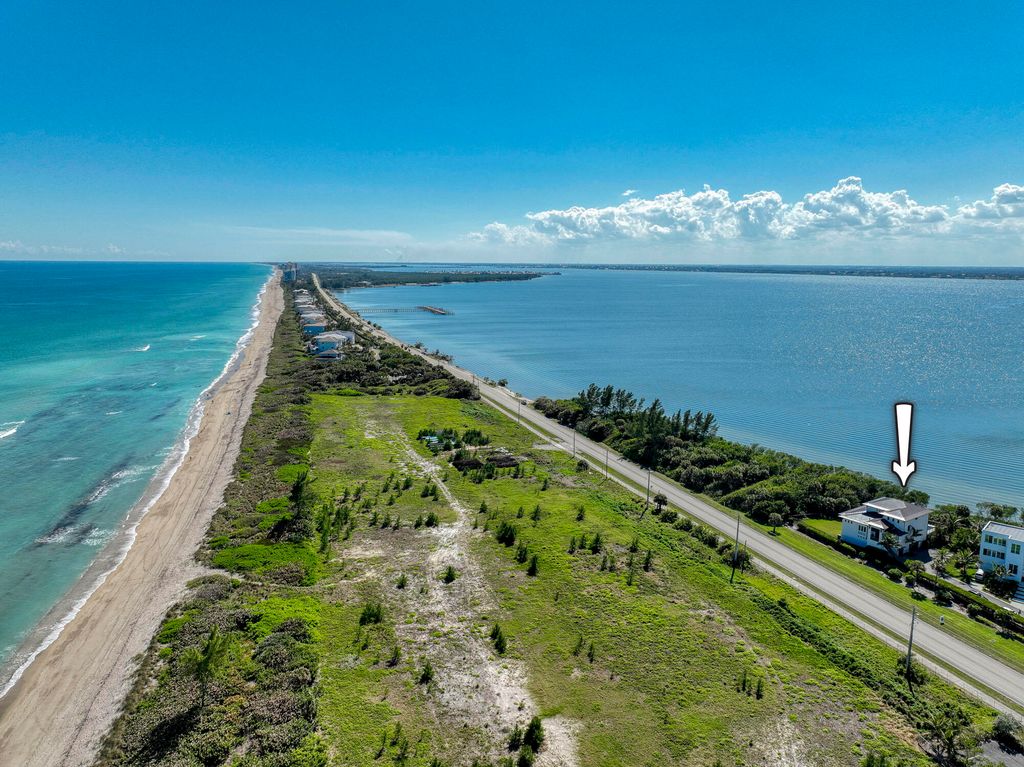 Photo of 7683 Pelican Pointe Drive, Jensen Beach, FL 34957 (MLS # R11061363)