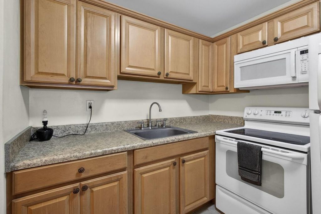 Photo of 197 Andover H, West Palm Beach, FL 33417 (MLS # R11155451)