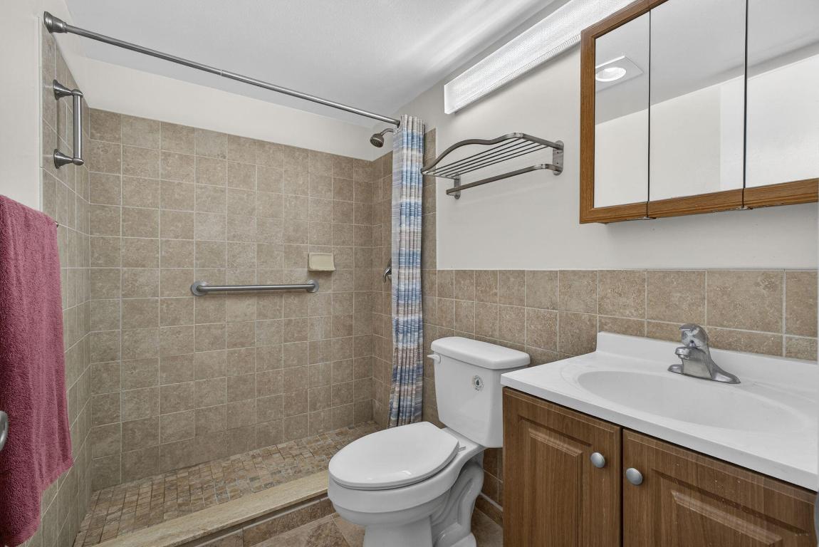 CENTURY VILLAGE-ANDOVER CONDOS - Residential