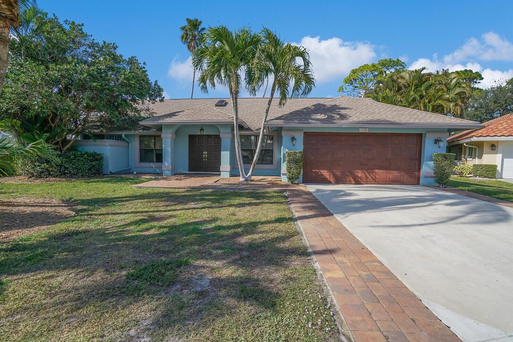 Photo of 1396 Brampton Cove, Wellington, FL 33414 (MLS # R11057888)