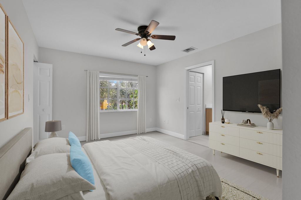 Photo of 6599 Old Farm Trail #6599, Boynton Beach, FL 33437 (MLS # R11160189)