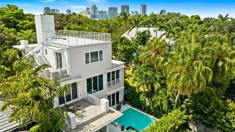 Single Family Residence in Fort Lauderdale FL 1020 13th Ter.jpg