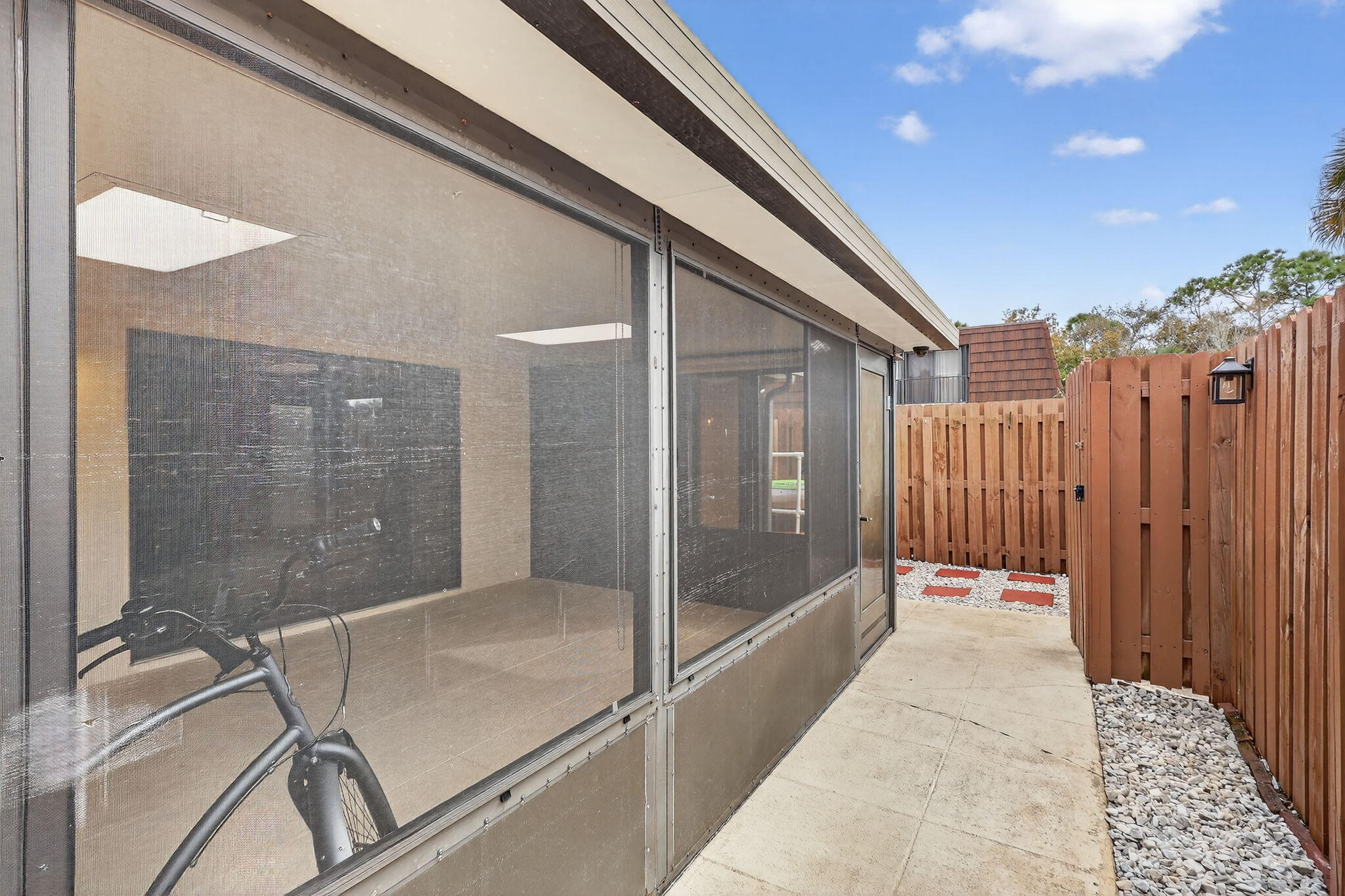 5612 SE Riverboat Drive 104