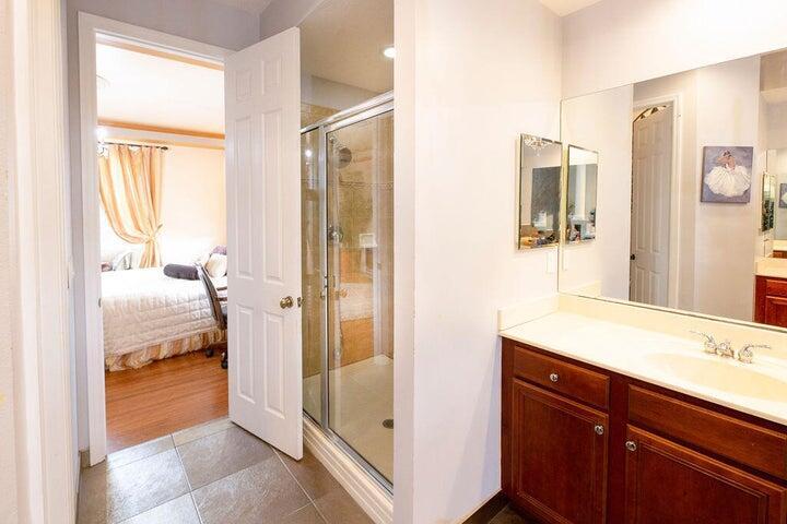 VEROLAGO PHASE 1 - Residential Lease
