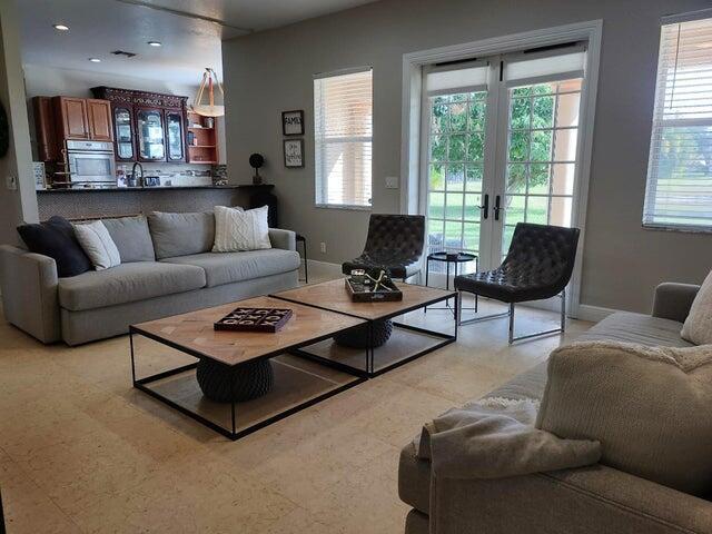 VEROLAGO PHASE 1 - Residential Lease