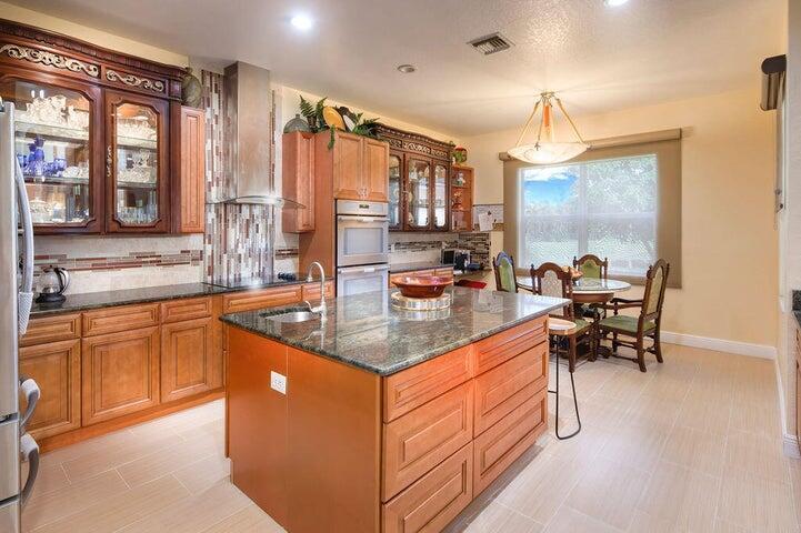 VEROLAGO PHASE 1 - Residential Lease