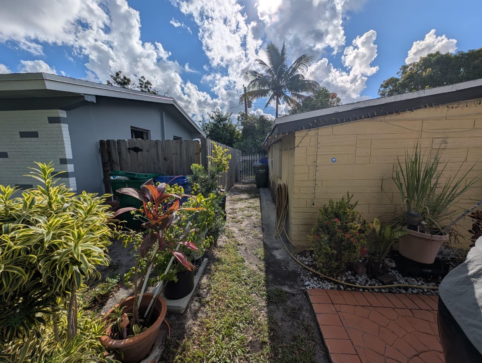 Miramar Sec 7 48-22 B - Residential Lease