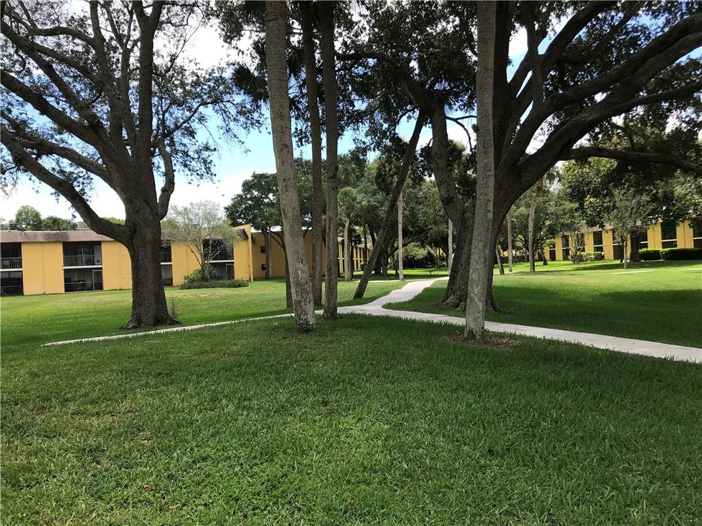 Meadows on Green - Residential
