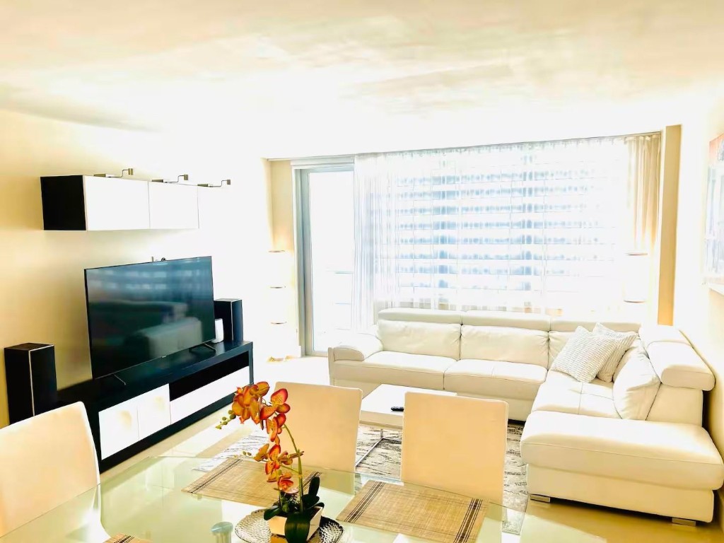 3725 S Ocean Drive 907