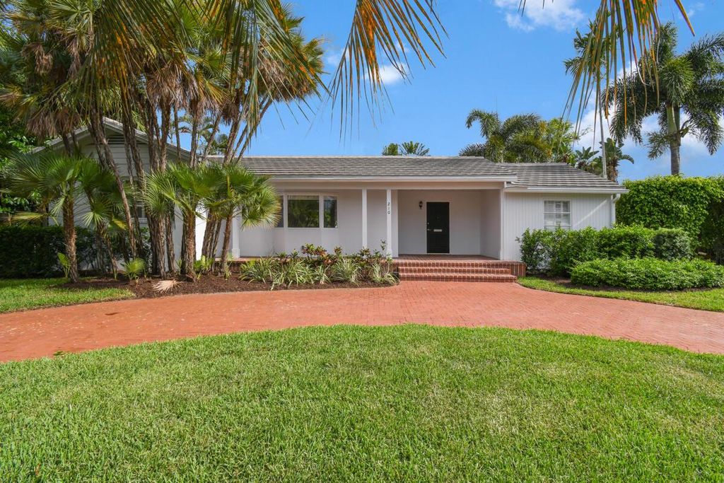 Photo of 210 Miramar Way, West Palm Beach, FL 33405 (MLS # R11126652)