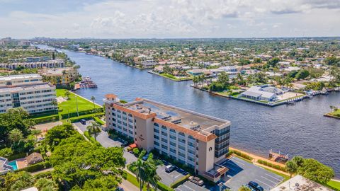 A home in Deerfield Beach