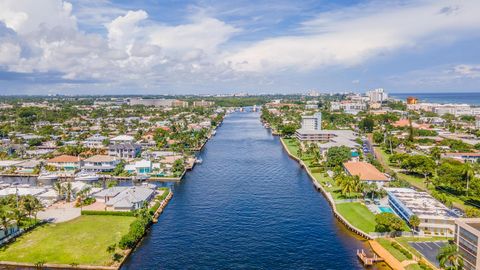 A home in Deerfield Beach