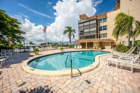 A home in Deerfield Beach