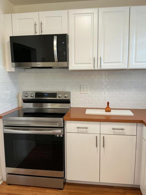 Tiny photo for 2720 N Pine Island Road #305, Sunrise, FL 33322 (MLS # B26075555)