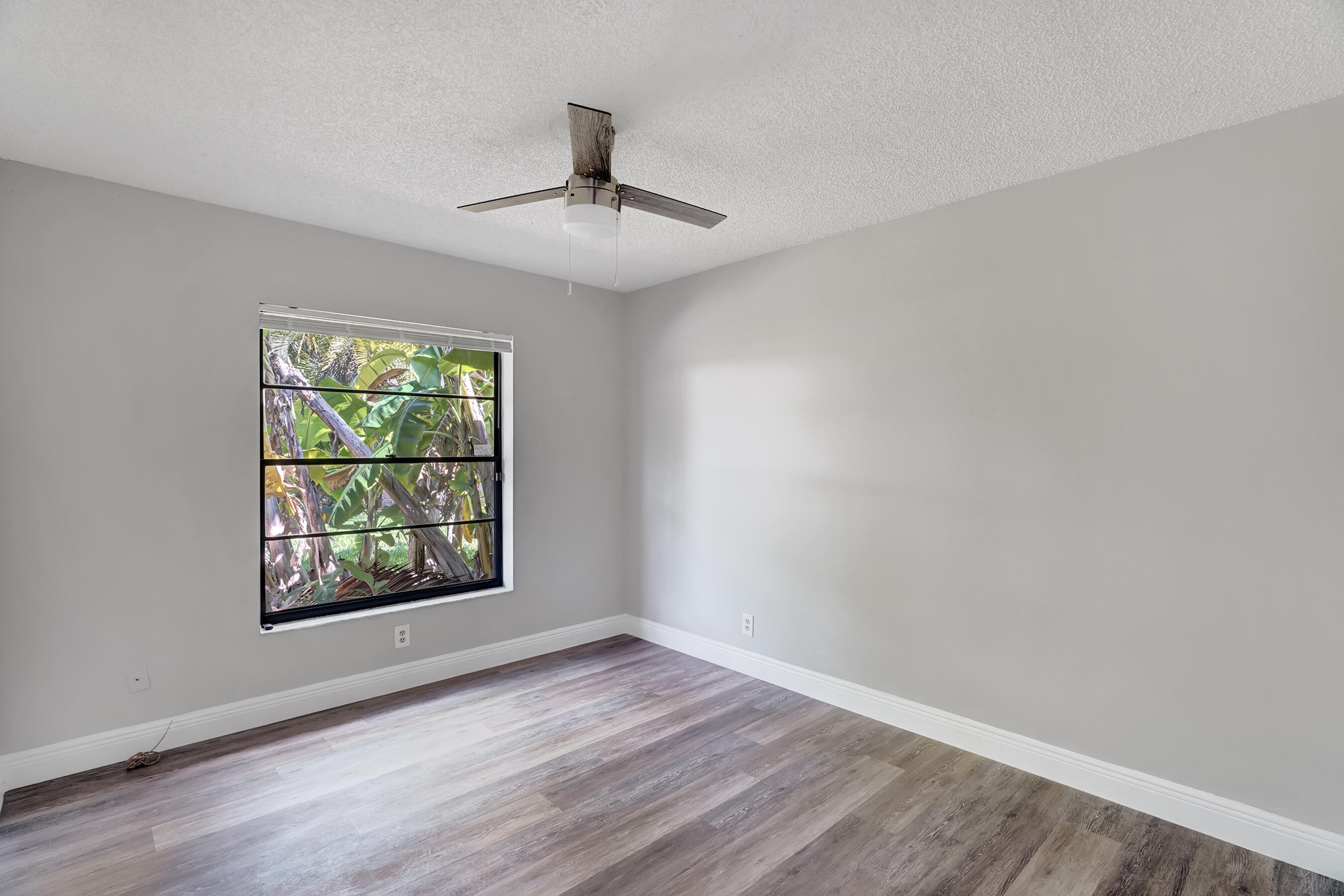 COUNTRY LANDING SEC 4 - Residential Lease