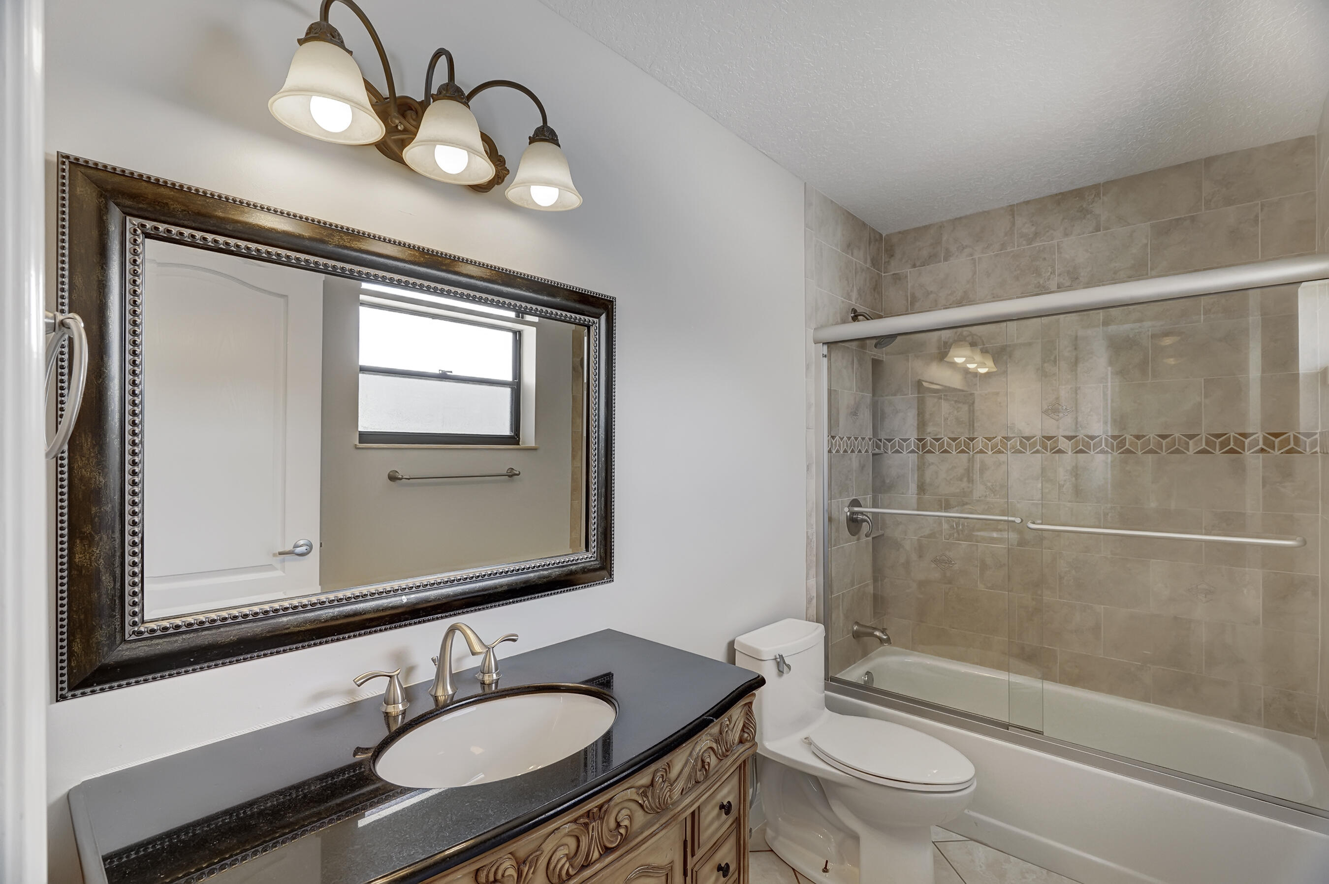 COUNTRY LANDING SEC 4 - Residential Lease