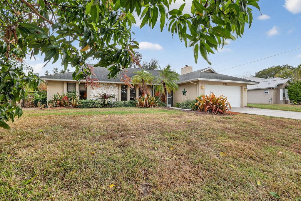 Photo of 3438 SE Hart Circle, Port Saint Lucie, FL 34984 (MLS # R11157247)