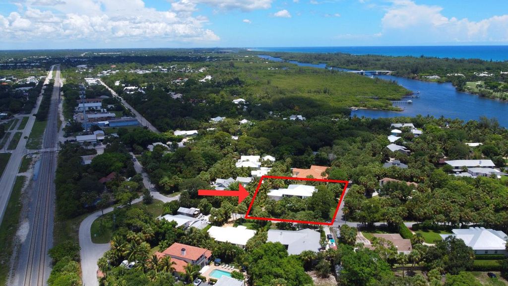 Photo of 12212 SE Heckler Drive, Hobe Sound, FL 33455 (MLS # R11123125)