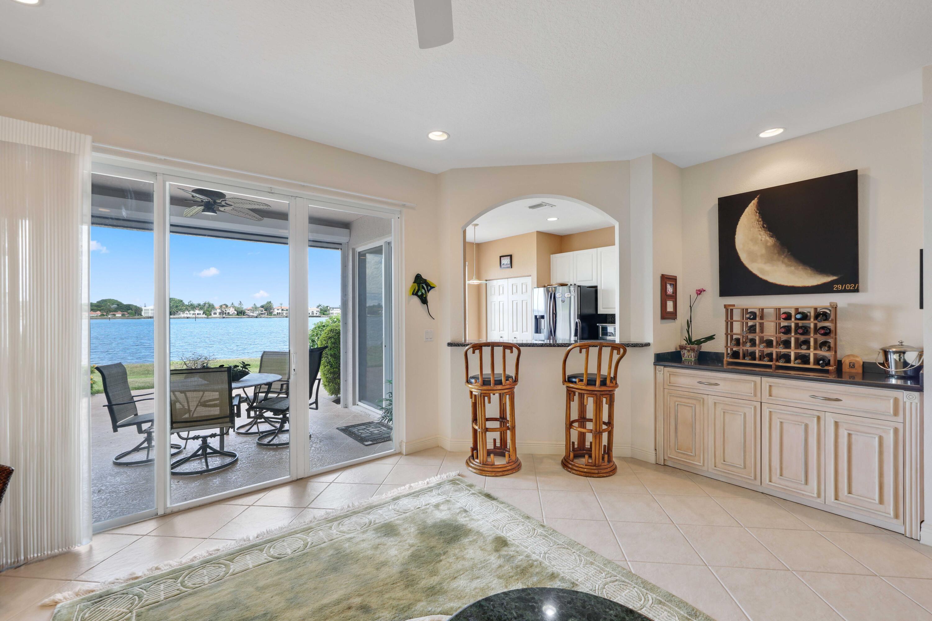 LAS BRISAS - Residential