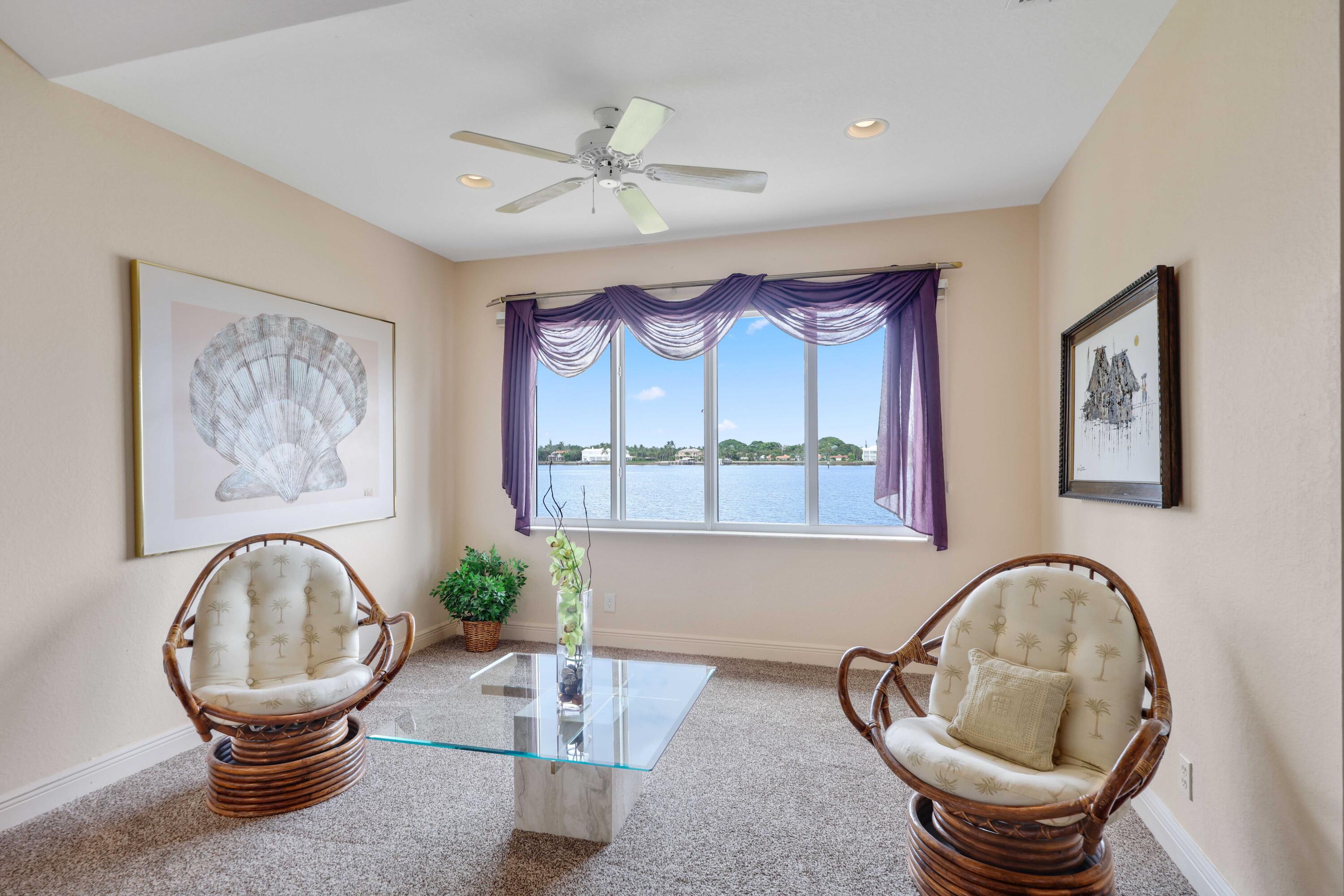LAS BRISAS - Residential