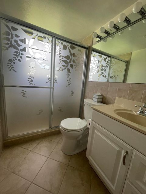 Tiny photo for 40 Keswick #40, Deerfield Beach, FL 33442 (MLS # B26036910)