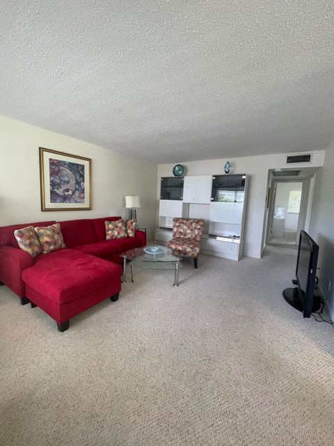 Photo of 40 Keswick #40, Deerfield Beach, FL 33442 (MLS # B26036910)