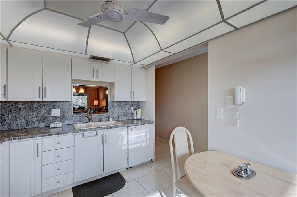 WYNMOOR COUNTRY CLUB - Residential