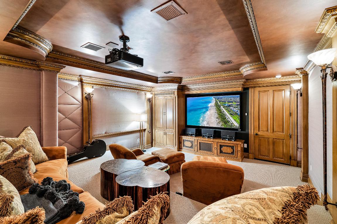 Admirals Cove - Residential