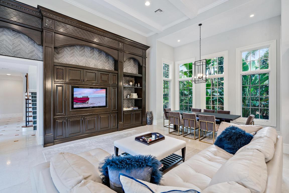 Admirals Cove - Residential